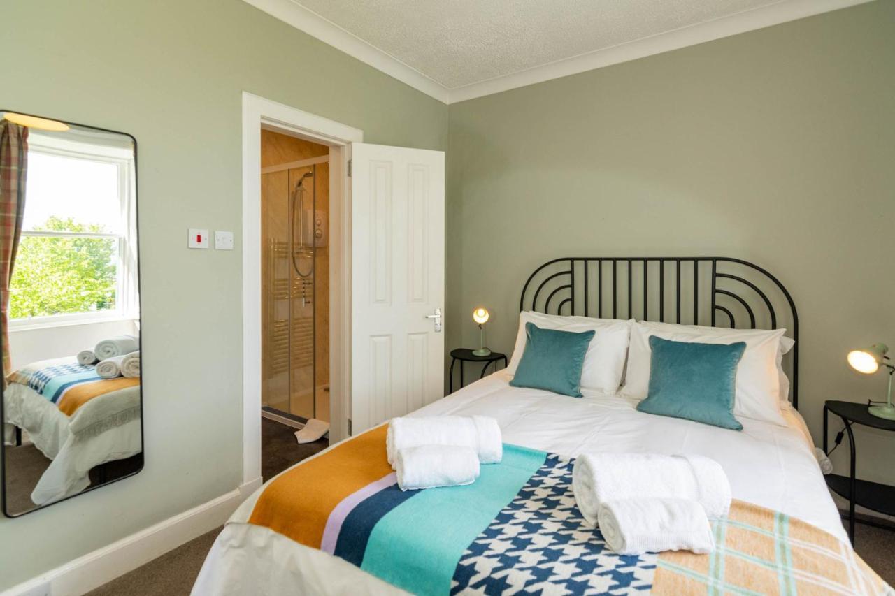 Rosebank House Blairgowrie - Sleeps 12, Games Rooms, Ev Point, Pets Welcome Blairgowrie and Rattray Екстериор снимка