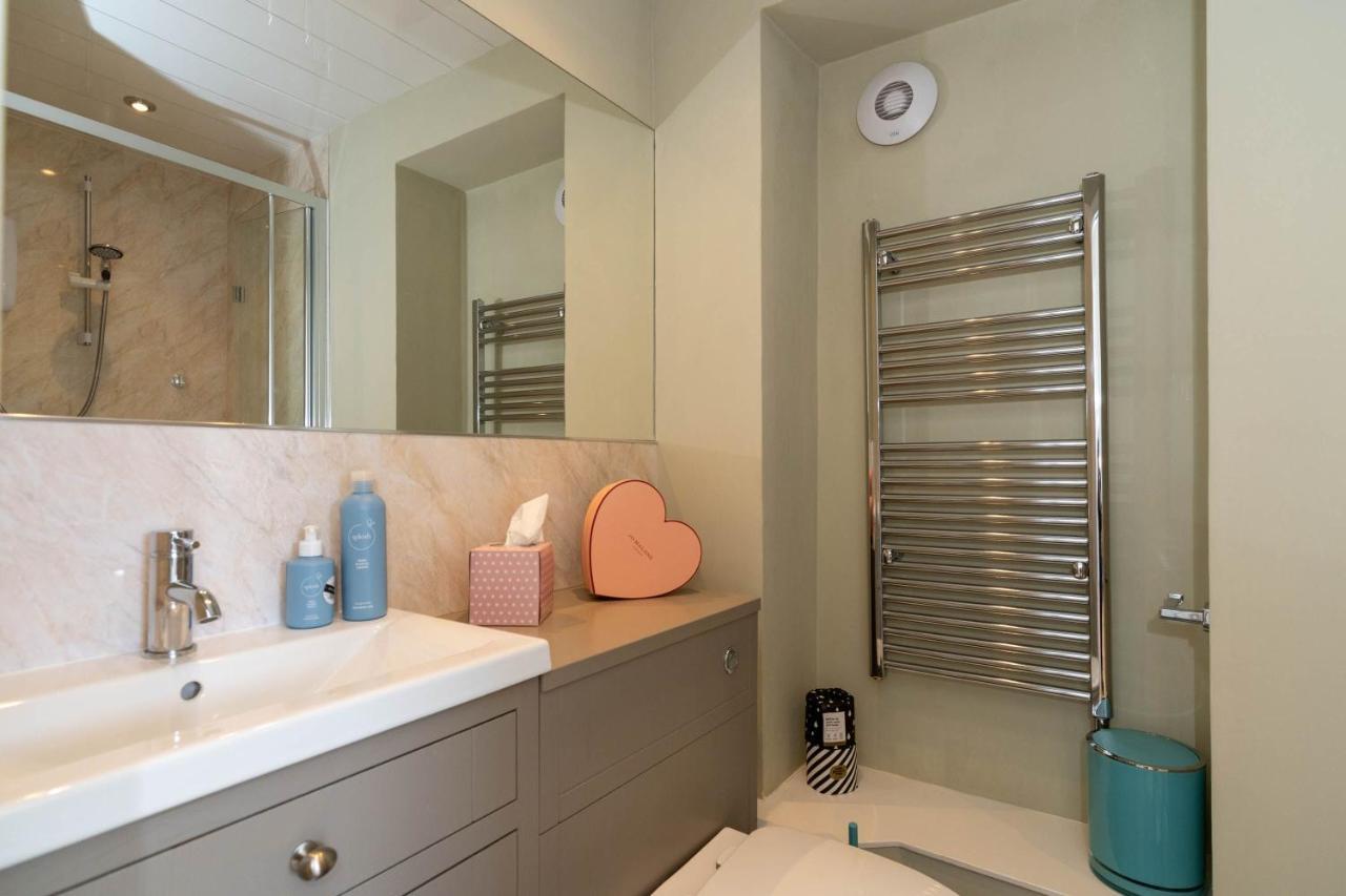 Rosebank House Blairgowrie - Sleeps 12, Games Rooms, Ev Point, Pets Welcome Blairgowrie and Rattray Екстериор снимка